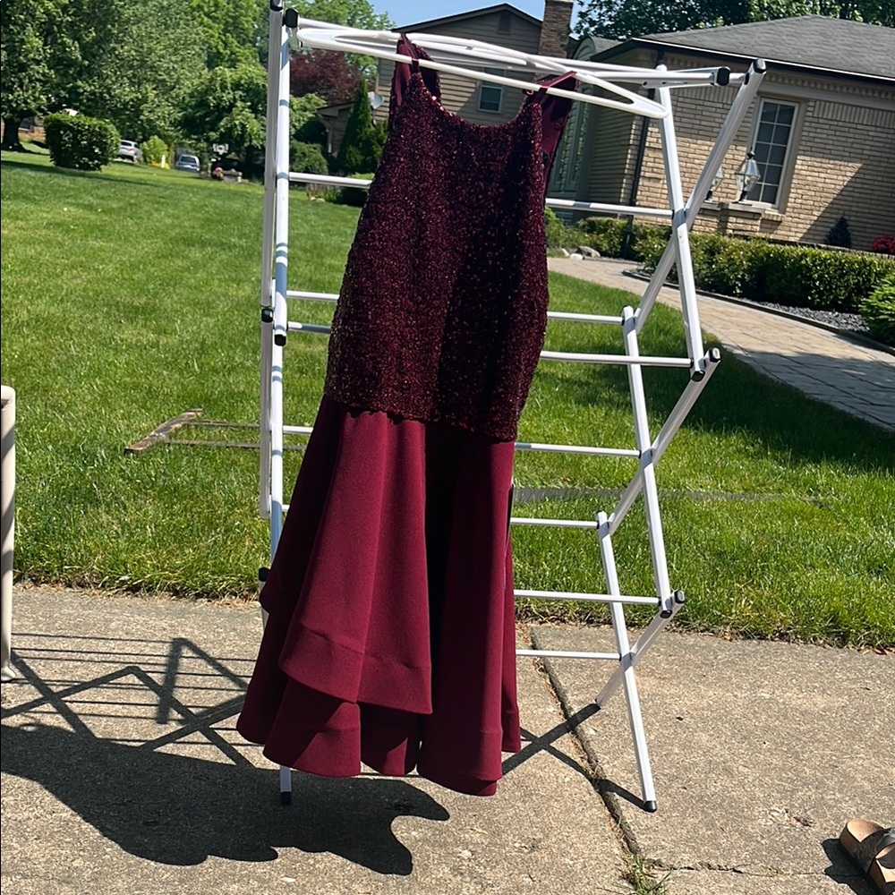 B Darlin Deep Red Sleeveless Dress
